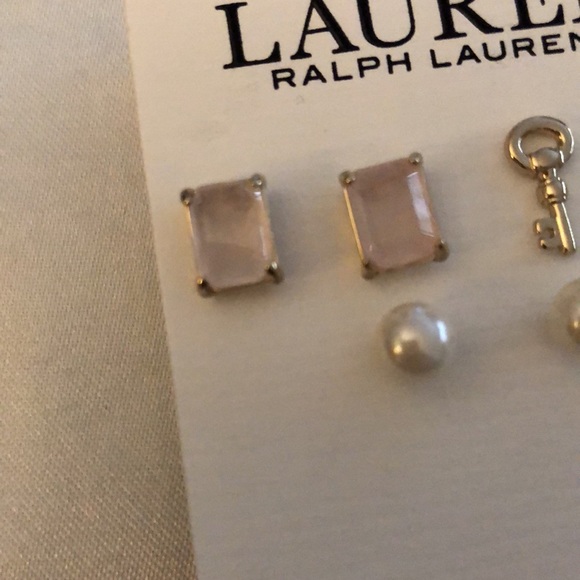 Lauren Ralph Lauren 3 Pair Stud Earring Set Key, Rose Quartz & Faux Pearl NWT - Picture 9 of 13